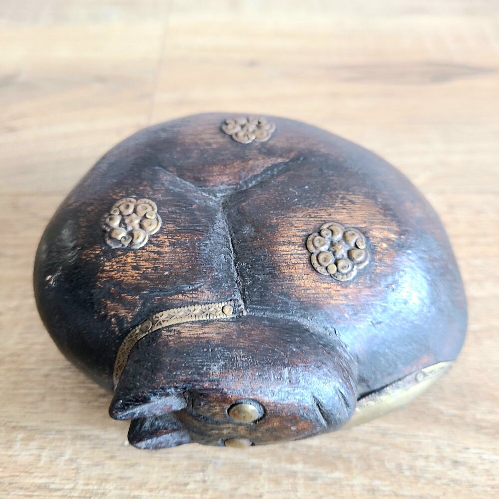 Vintage wooden cat figurine with brass details. Cat lovers gift. Home decor